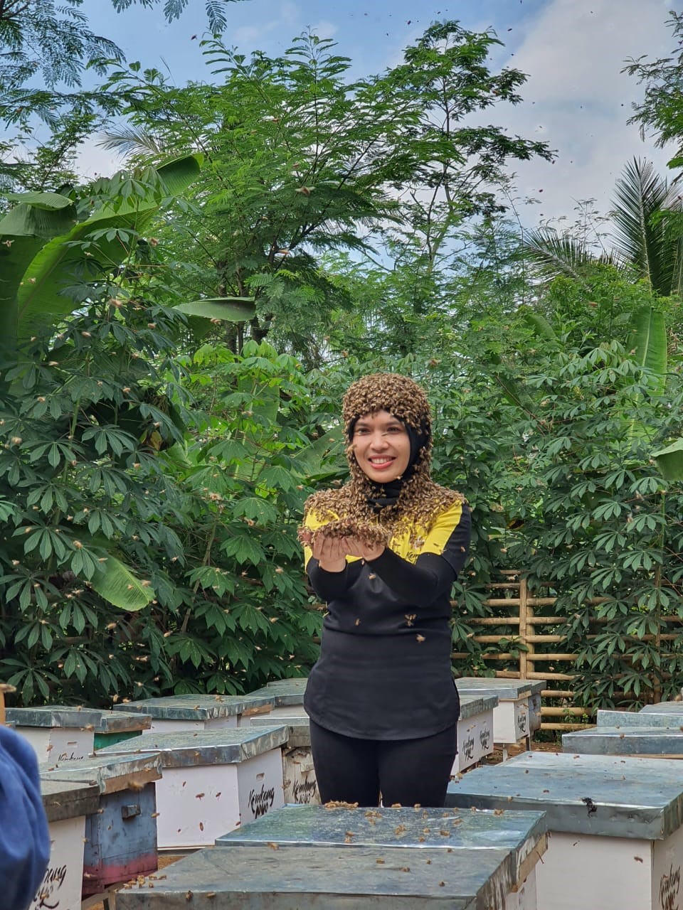 Dosen Fapet Unisma sebagai Praktisi Sekaligus Owner Perusahaan Lebah yang Laris Menjadi Narasumber Di Masa Pandemi